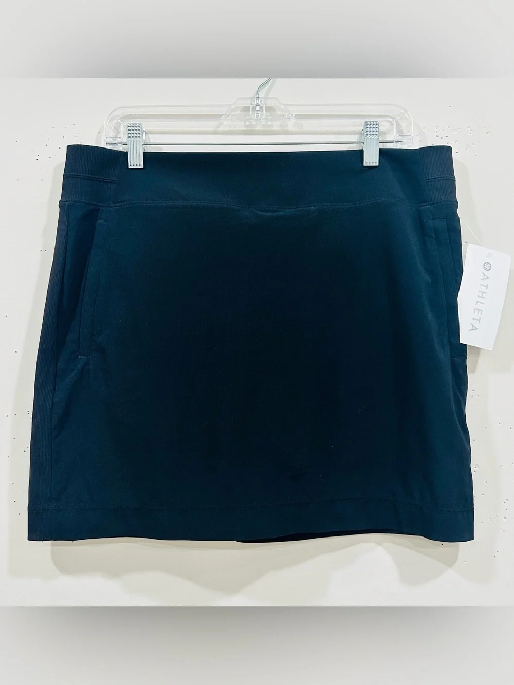 Athleta Skort Women’s 16 Black Zip Pockets Elastic Waist Shorts Tennis NWT - Picture 1 of 6